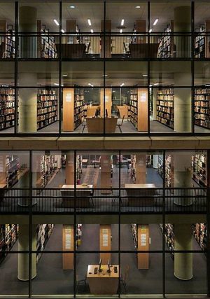 Reading rooms at the SZTE Klebelsberg Library